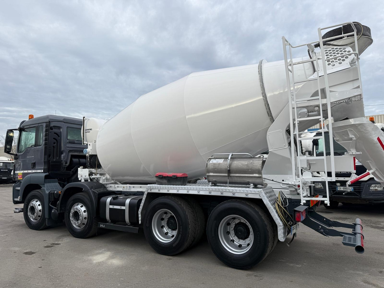 Camion béton MAN TGS 32.420 FF-957-DW - Mikser za beton: slika 4 Camion béton MAN TGS 32.420 FF-957-DW - Mikser za beton: slika 4