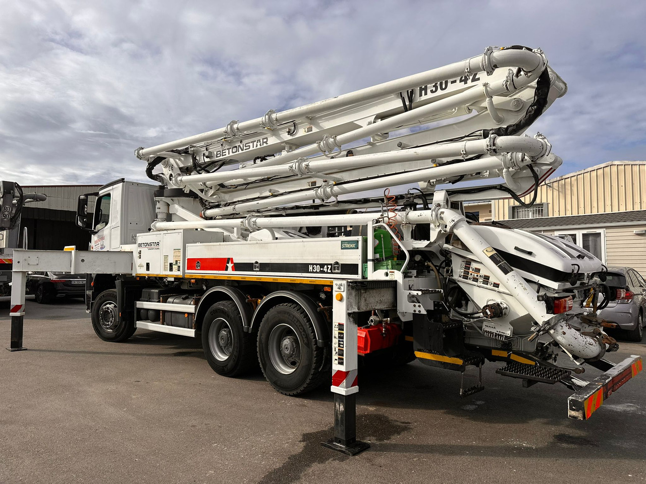 Pompe à béton BetonStar 30m avec cabine Mercedes Benz Arocs 2640 FY-472-KA - Auto pumpa za beton: slika 5 Pompe à béton BetonStar 30m avec cabine Mercedes Benz Arocs 2640 FY-472-KA - Auto pumpa za beton: slika 5