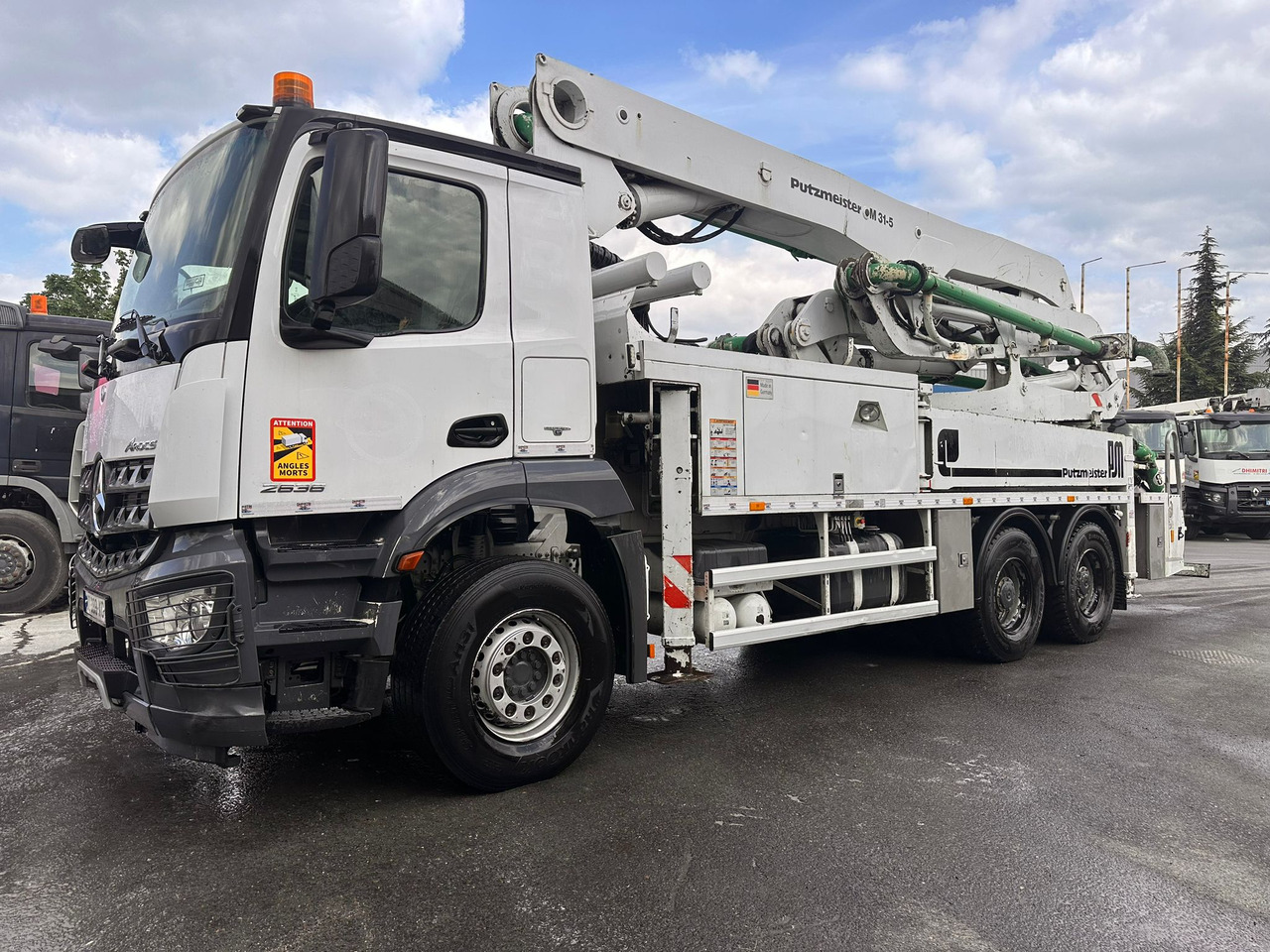 Pompe à béton PUTZ 31m avec cabine Mercedes-Benz Arocs 2636 DZ-389-XG - Auto pumpa za beton: slika 2 Pompe à béton PUTZ 31m avec cabine Mercedes-Benz Arocs 2636 DZ-389-XG - Auto pumpa za beton: slika 2