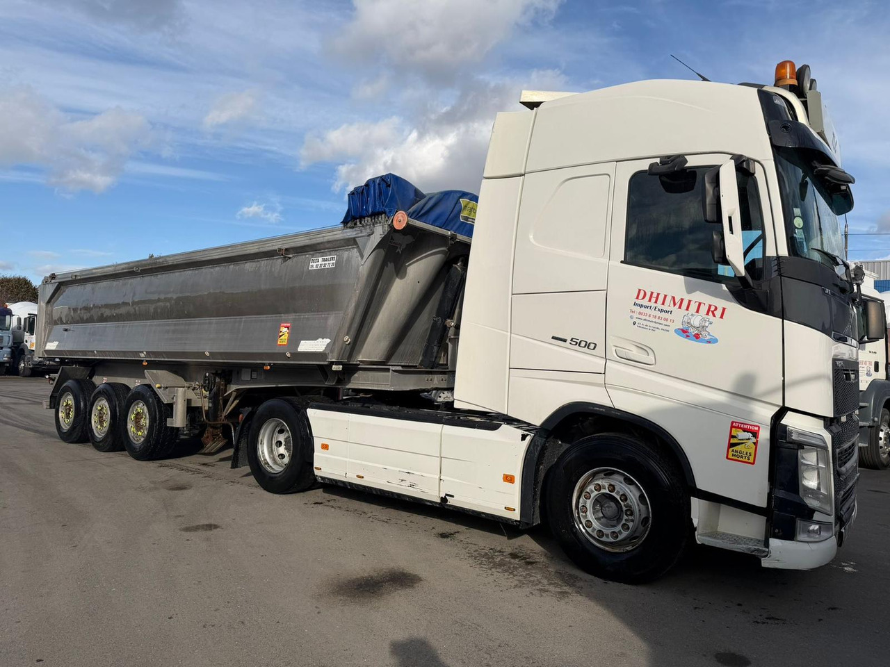 Ensemble tracteur + semi benne arrière DL-666-MB - Tegljač, Poluprikolica istovarivača: slika 3 Ensemble tracteur + semi benne arrière DL-666-MB - Tegljač, Poluprikolica istovarivača: slika 3