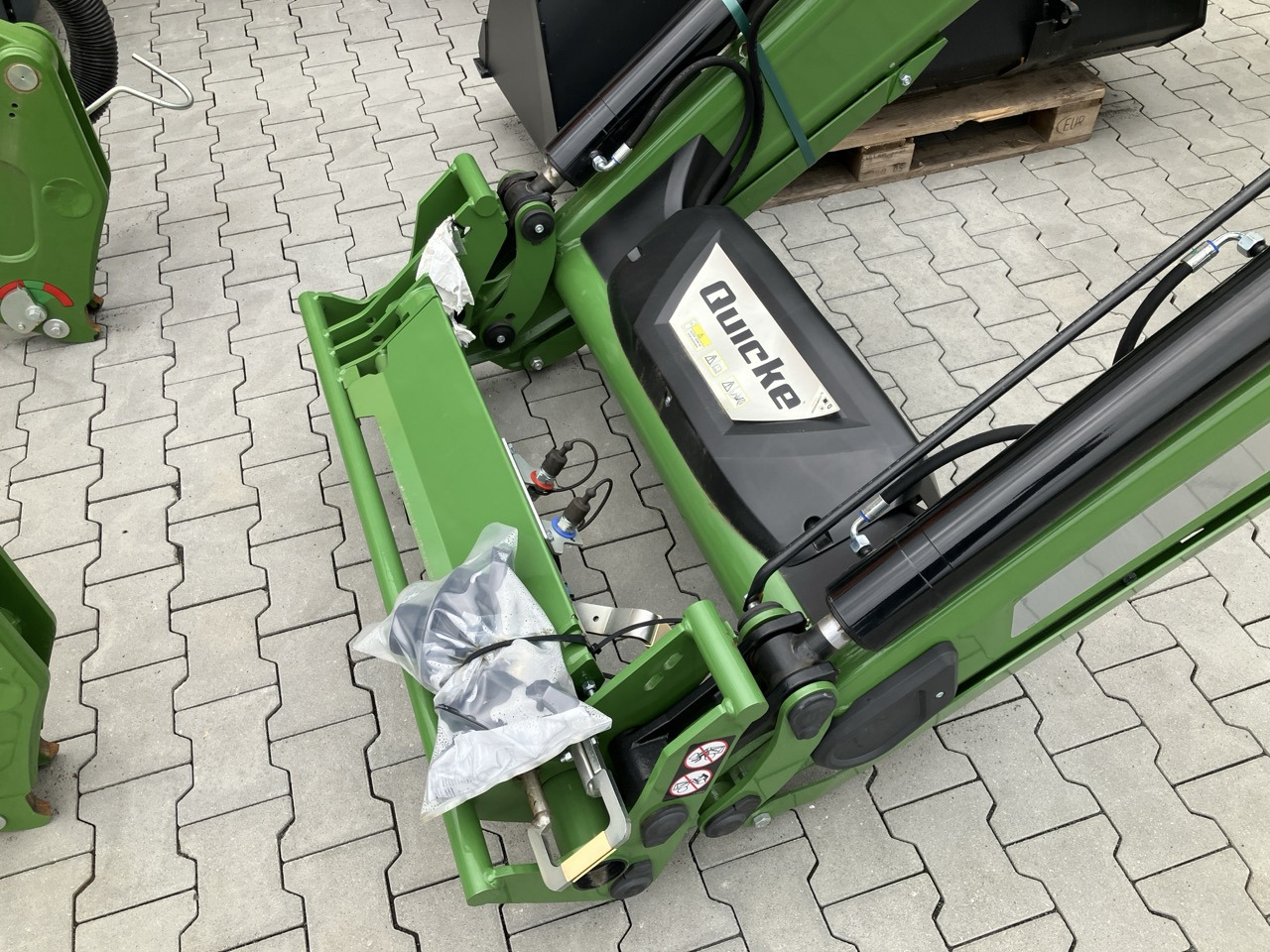 Alö Frontlader Q5 LDM EURO - Prednji utovarivač za traktor: slika 3 Alö Frontlader Q5 LDM EURO - Prednji utovarivač za traktor: slika 3