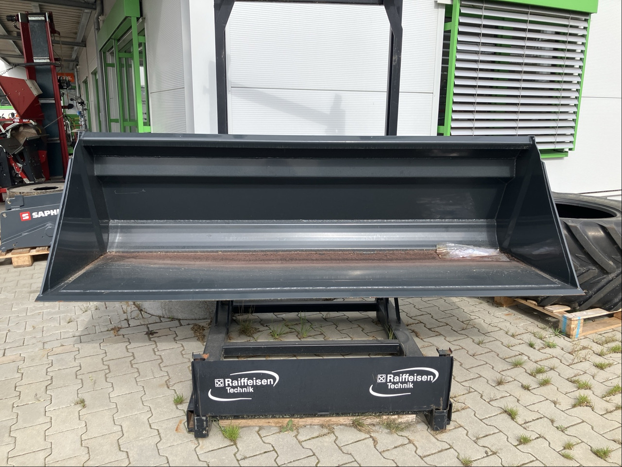 Alö Stoll Schaufel 2,60m - Prednji utovarivač za traktor: slika 1 Alö Stoll Schaufel 2,60m - Prednji utovarivač za traktor: slika 1