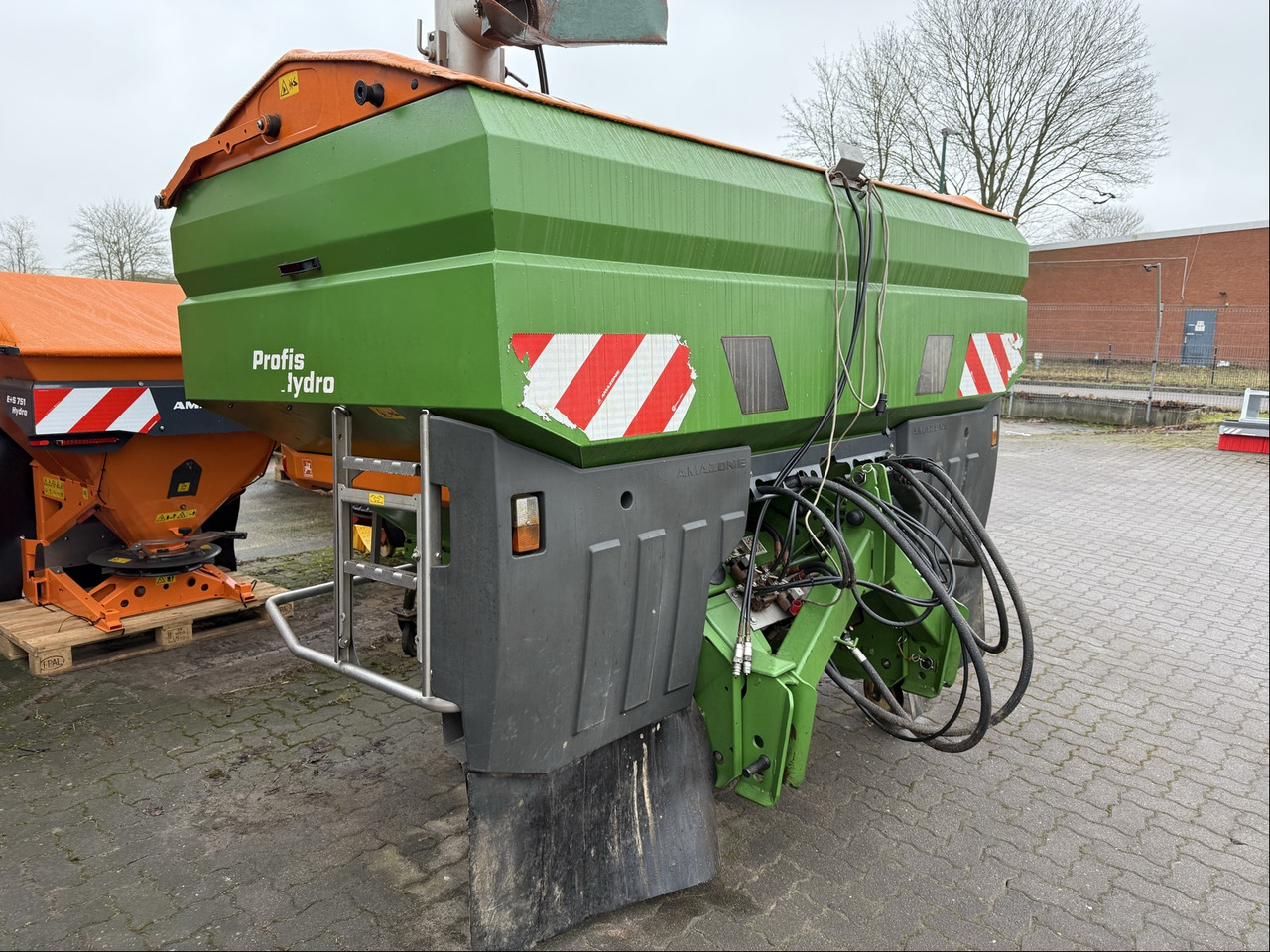 Amazone ZA-TS Anbaustreuer - Prskalica: slika 1 Amazone ZA-TS Anbaustreuer - Prskalica: slika 1