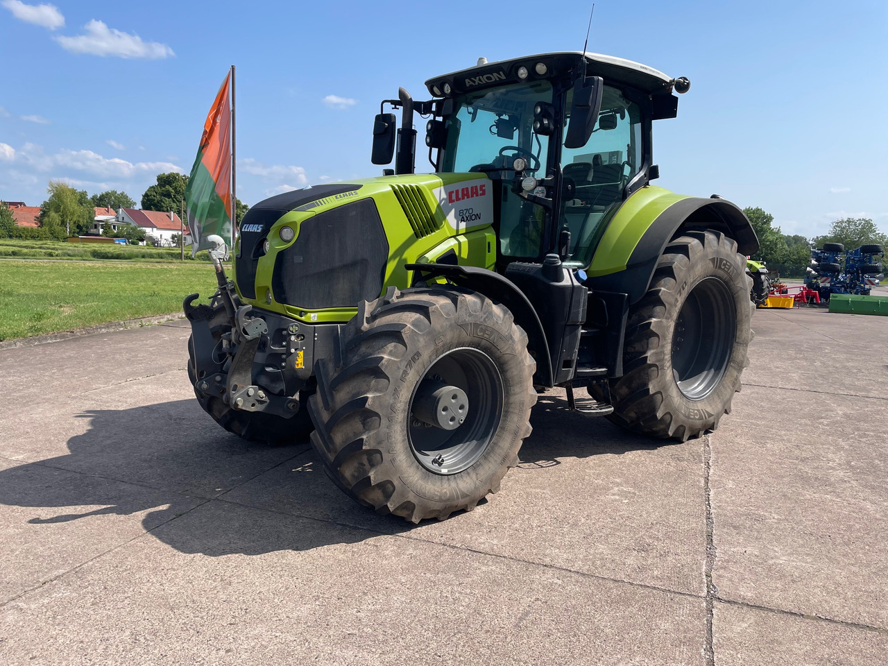Claas Axion 870 CMATIC - Traktor: slika 1 Claas Axion 870 CMATIC - Traktor: slika 1