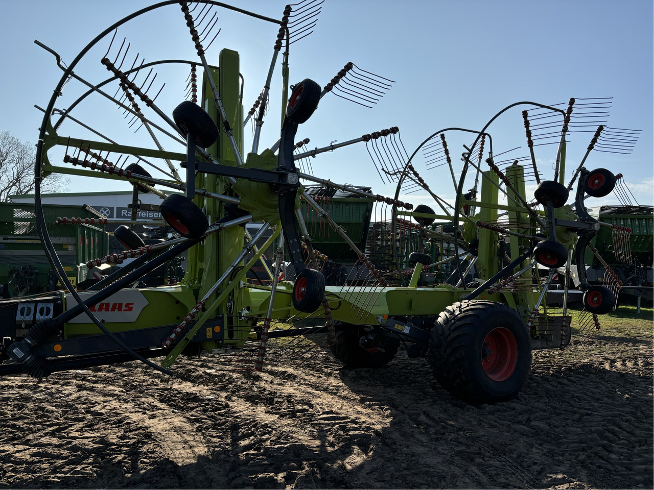 Claas Liner 4800 Trend - Prevrtač/ Grabuljač: slika 5 Claas Liner 4800 Trend - Prevrtač/ Grabuljač: slika 5
