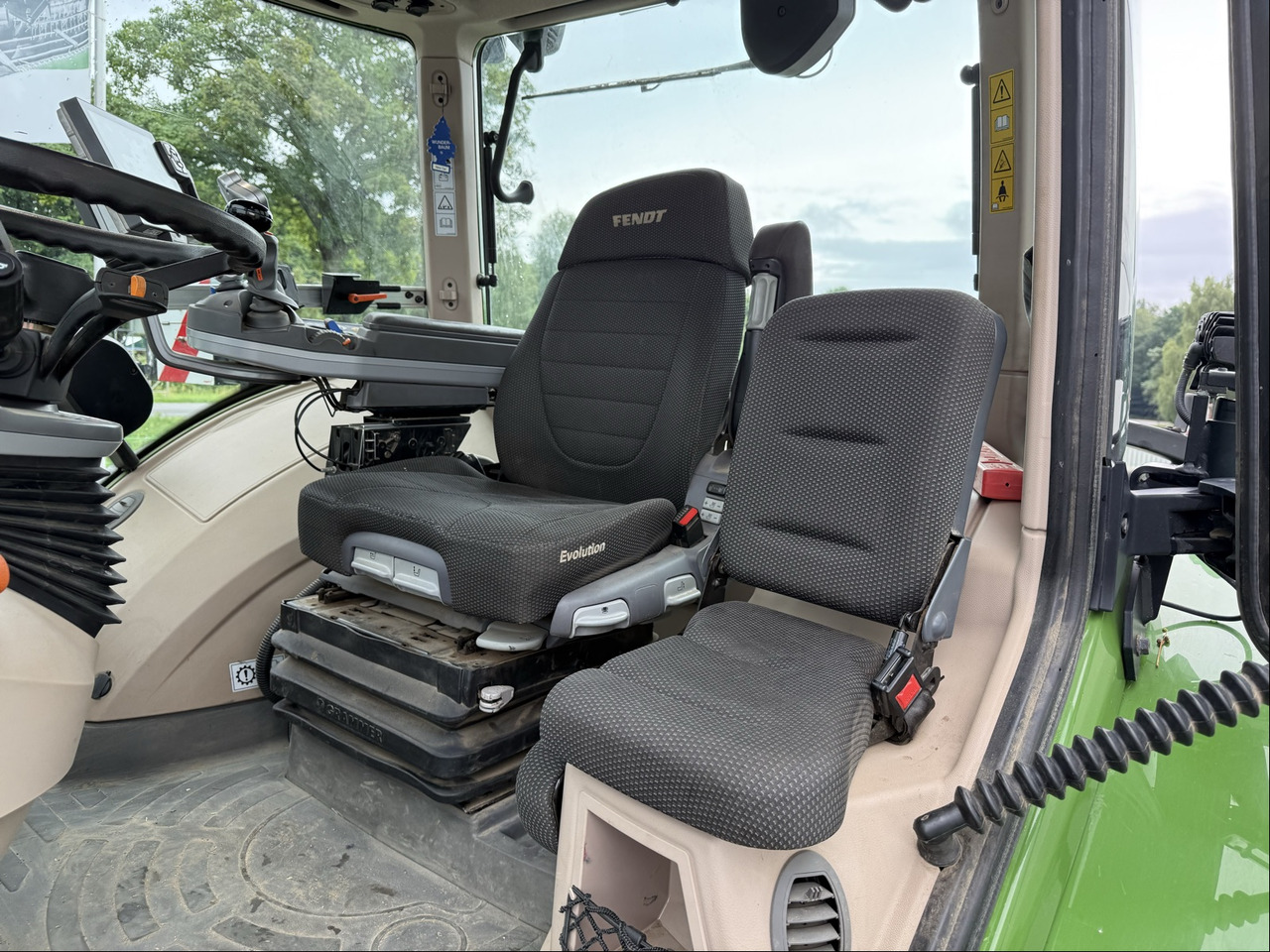 Fendt 1042 Vario Gen2 ProfiPlus - Traktor: slika 3 Fendt 1042 Vario Gen2 ProfiPlus - Traktor: slika 3