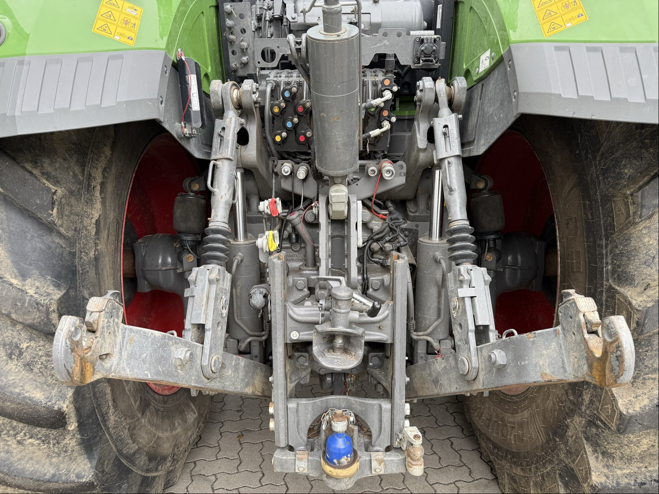Fendt 1042 Vario Gen2 ProfiPlus - Traktor: slika 4 Fendt 1042 Vario Gen2 ProfiPlus - Traktor: slika 4