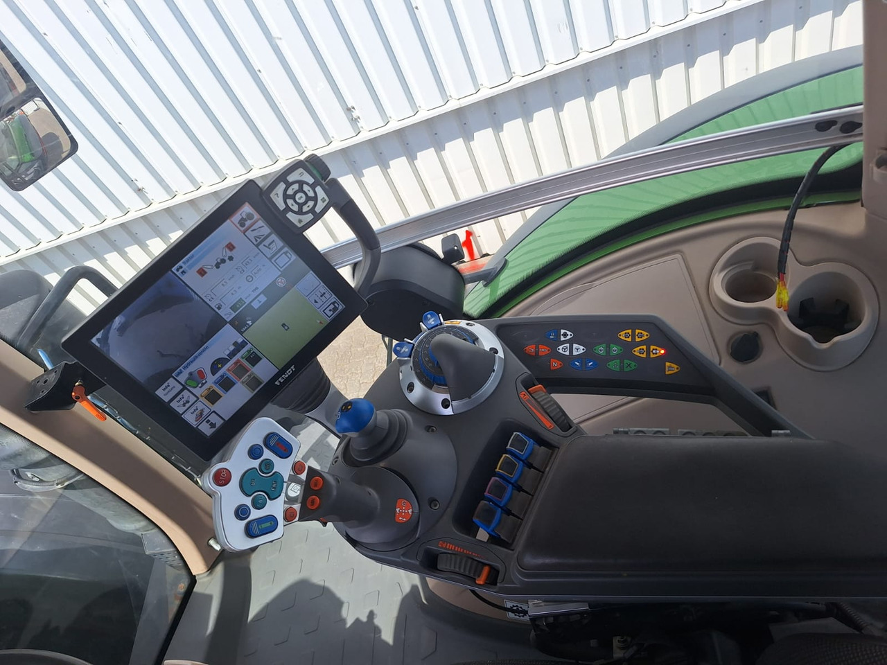 Fendt 1042 Vario S4 ProfiPlus - Traktor: slika 5 Fendt 1042 Vario S4 ProfiPlus - Traktor: slika 5