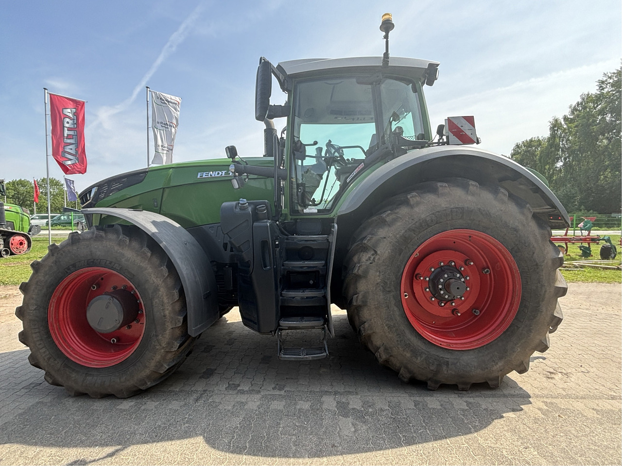 Fendt 1050 Vario S4 ProfiPlus - Traktor: slika 3 Fendt 1050 Vario S4 ProfiPlus - Traktor: slika 3