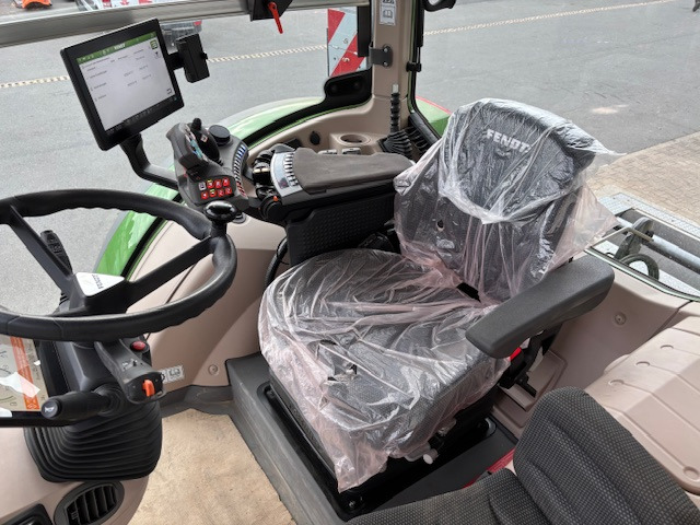 Fendt 618 Vario Power Setting2 - Traktor: slika 4 Fendt 618 Vario Power Setting2 - Traktor: slika 4