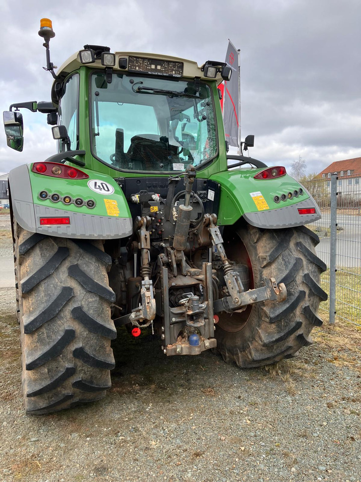 Fendt 718 Vario S4 Power - Traktor: slika 2 Fendt 718 Vario S4 Power - Traktor: slika 2