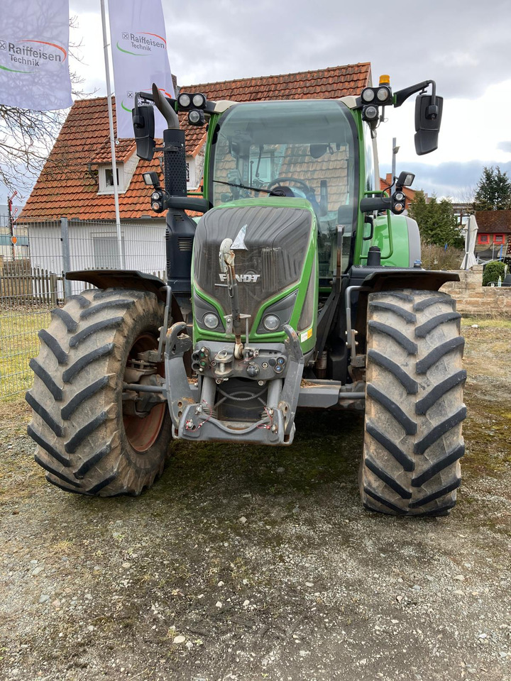 Fendt 718 Vario S4 Power - Traktor: slika 4 Fendt 718 Vario S4 Power - Traktor: slika 4