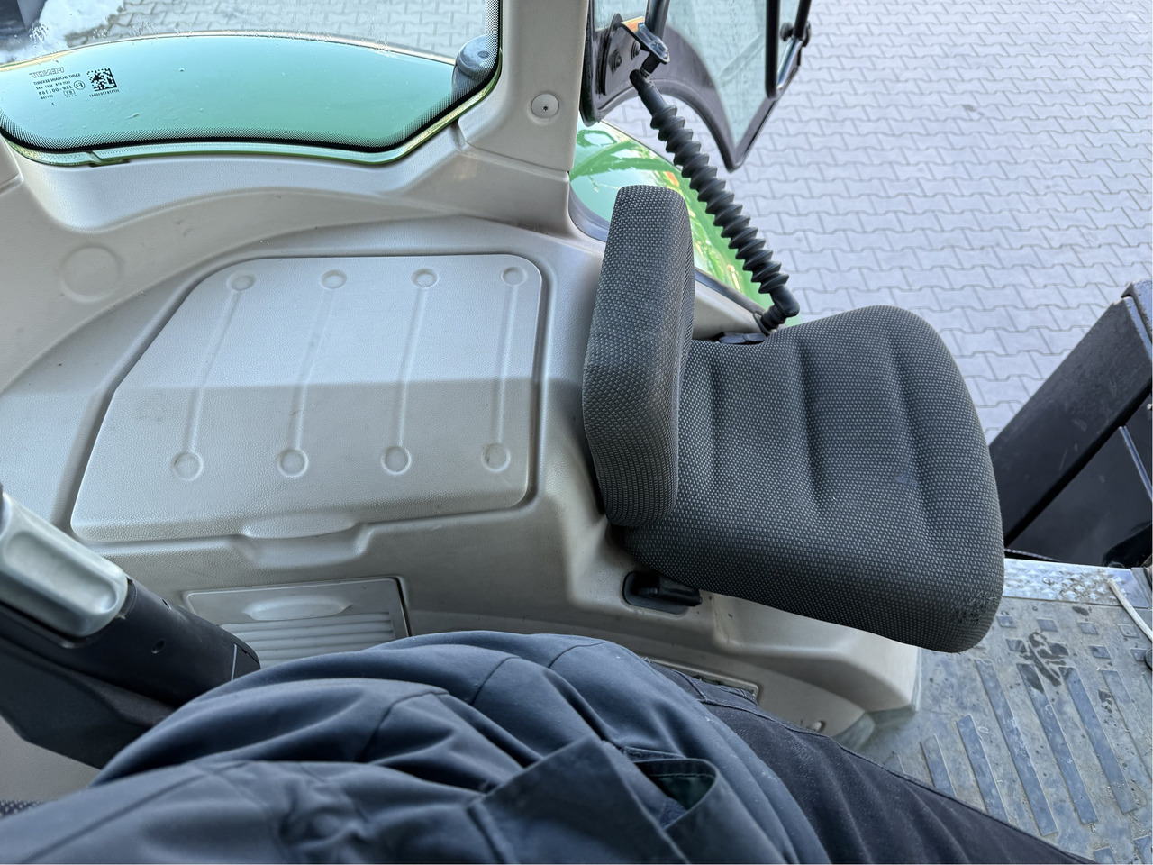Fendt 720 Vario S4 Power - Traktor: slika 4 Fendt 720 Vario S4 Power - Traktor: slika 4