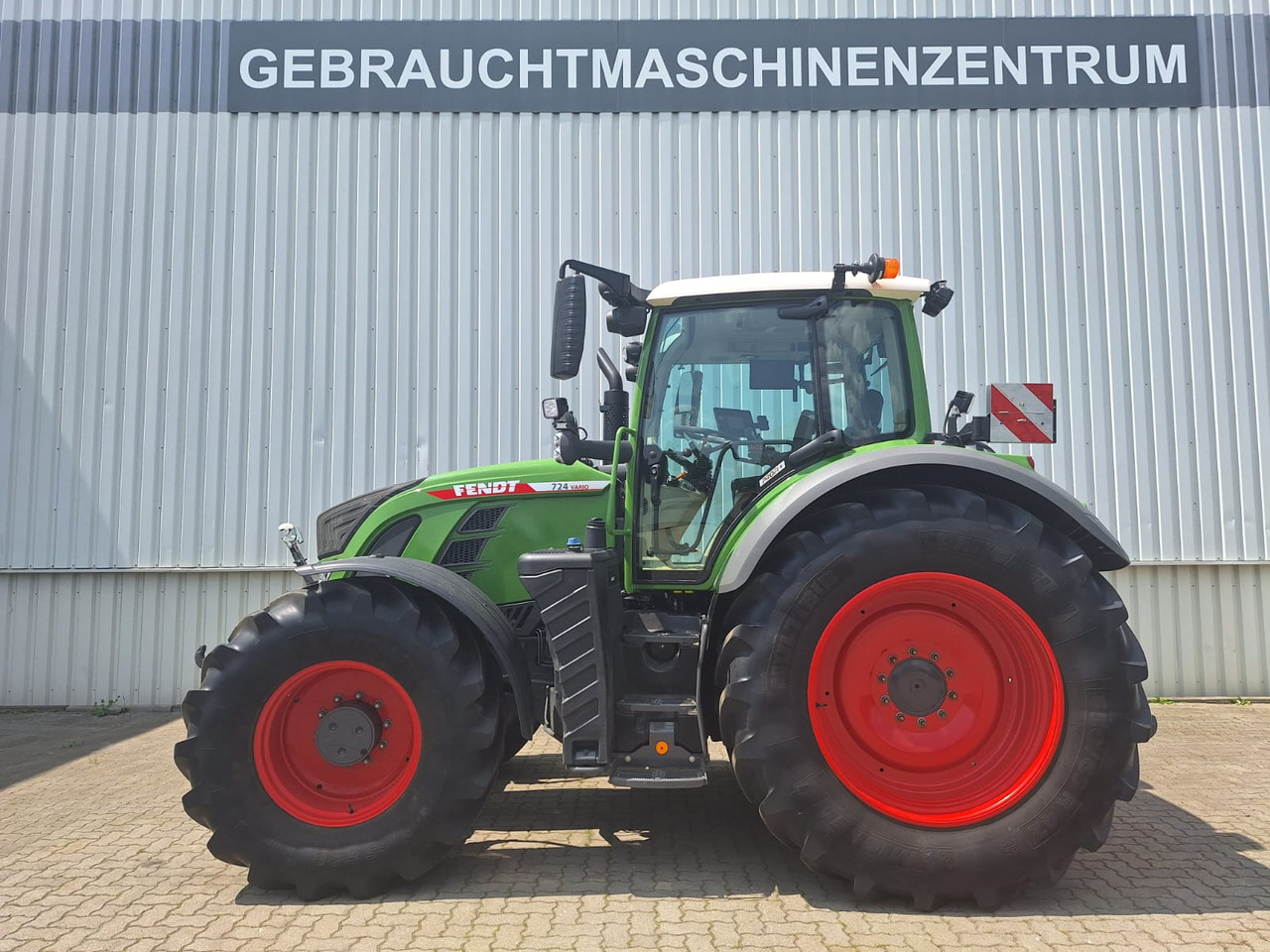 Fendt 724 Vario Gen6 Profi Setting2 - Traktor: slika 1 Fendt 724 Vario Gen6 Profi Setting2 - Traktor: slika 1