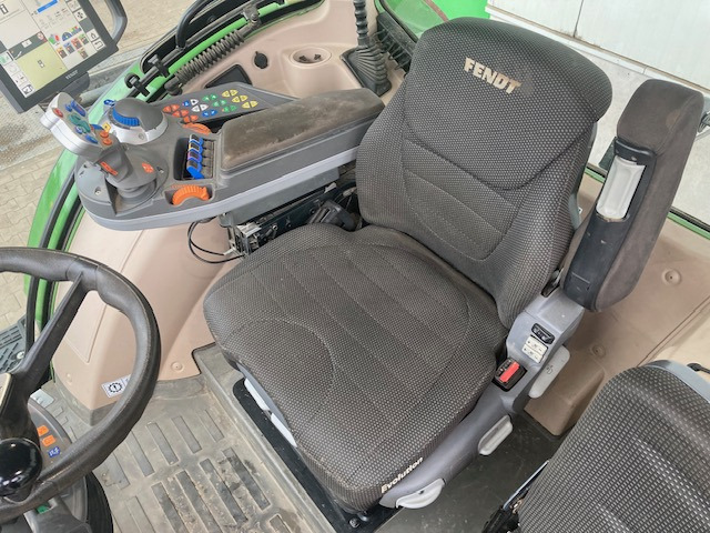 Fendt 724 Vario S4 Profi Plus - Traktor: slika 5 Fendt 724 Vario S4 Profi Plus - Traktor: slika 5
