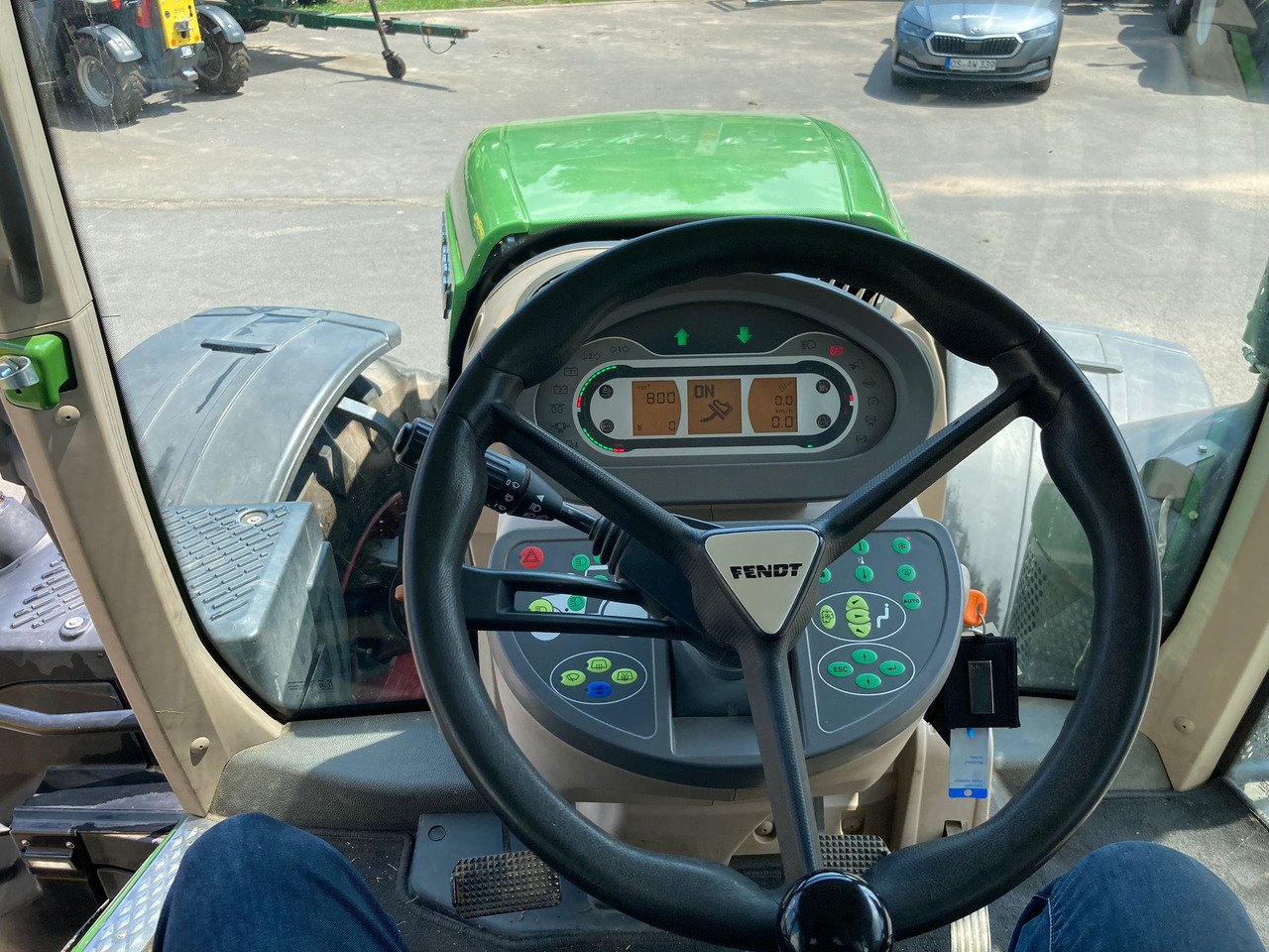 Fendt 826 Vario S4 Profi - Traktor: slika 2 Fendt 826 Vario S4 Profi - Traktor: slika 2