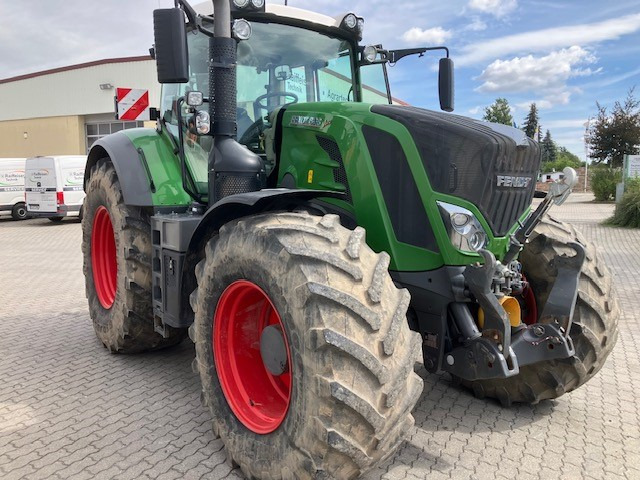 Fendt 828 Vario S4 ProfiPlus - Traktor: slika 1 Fendt 828 Vario S4 ProfiPlus - Traktor: slika 1
