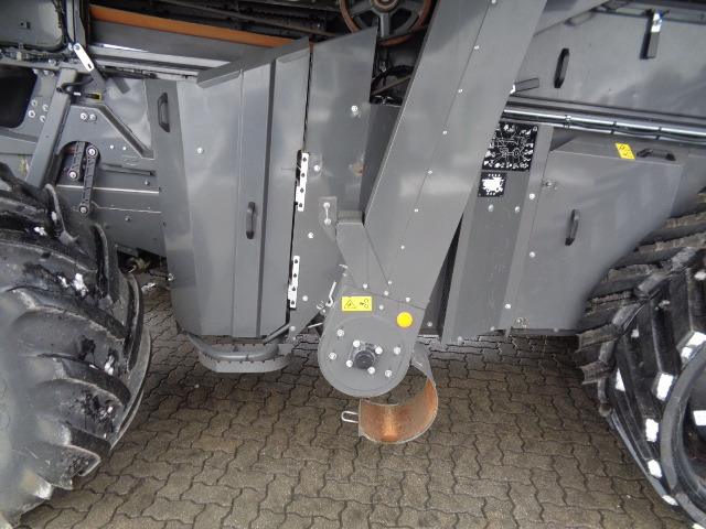 Fendt IDEAL 8T - Kombinovani kombajn: slika 2 Fendt IDEAL 8T - Kombinovani kombajn: slika 2