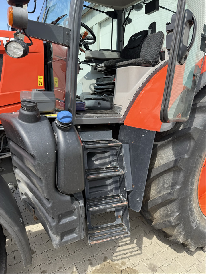 Kubota M 7151 KVT - Traktor: slika 2 Kubota M 7151 KVT - Traktor: slika 2