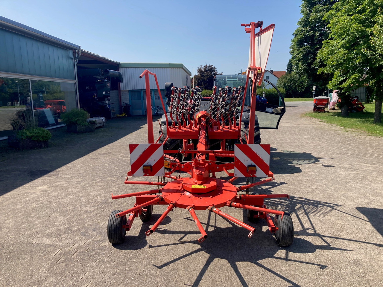 Kuhn Schwader GA 4521 - Prevrtač/ Grabuljač: slika 4 Kuhn Schwader GA 4521 - Prevrtač/ Grabuljač: slika 4