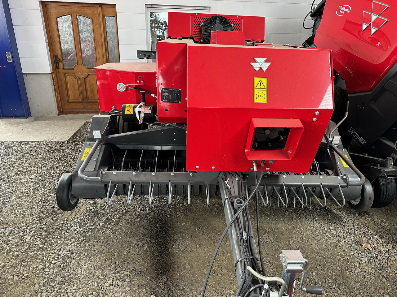 Massey Ferguson Hochdruckpresse 1840 - Omotač za bale: slika 4 Massey Ferguson Hochdruckpresse 1840 - Omotač za bale: slika 4