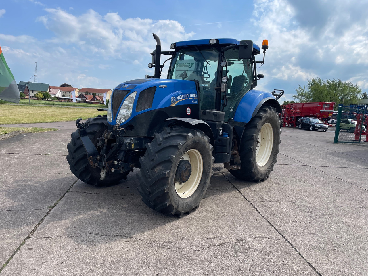 New Holland T7.210 Autocommand - Traktor: slika 1 New Holland T7.210 Autocommand - Traktor: slika 1