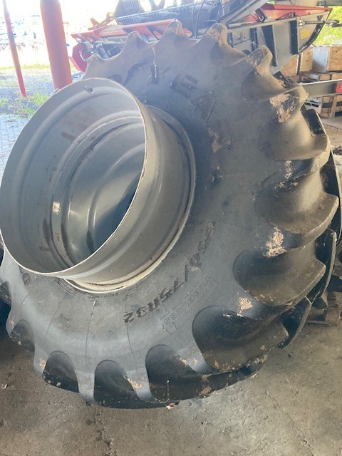Petlas Doppelräder 650/75R32 f. Fendt - Guma: slika 4 Petlas Doppelräder 650/75R32 f. Fendt - Guma: slika 4