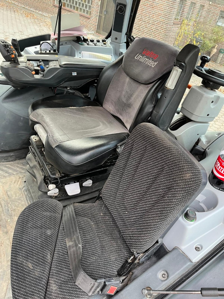Valtra T214 Direct TwinTrac - Traktor: slika 4 Valtra T214 Direct TwinTrac - Traktor: slika 4