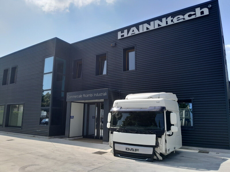 DAF XF 106 SPACE CAB SC - Kabina i enterijer za Kamion: slika 2 DAF XF 106 SPACE CAB SC - Kabina i enterijer za Kamion: slika 2