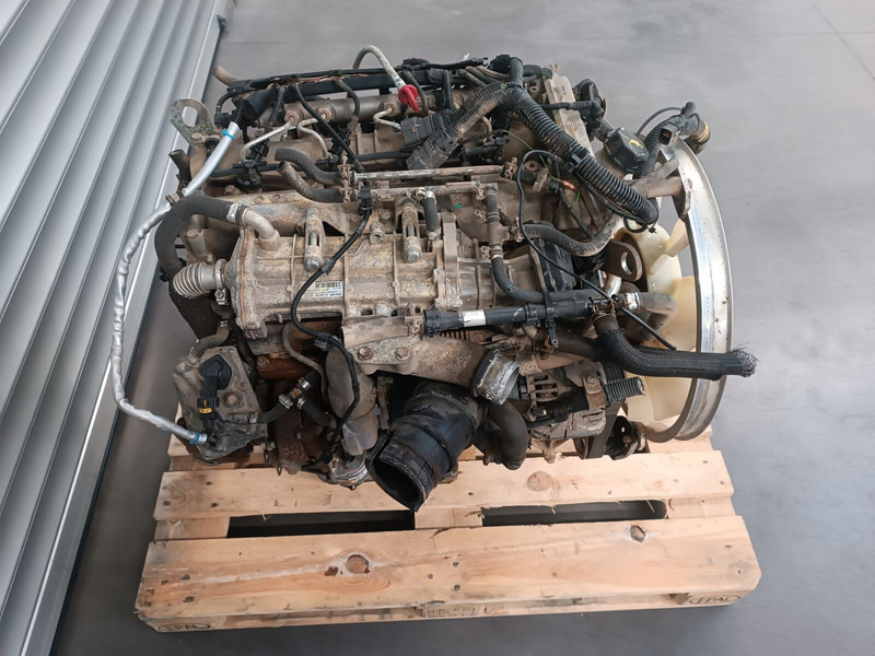 Mitsubishi Fuso Canter S / Canter C - Motor za Kamion: slika 5 Mitsubishi Fuso Canter S / Canter C - Motor za Kamion: slika 5