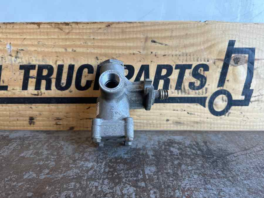 EKERI KNORR-BREMSE VALVE DB1102 I61235 - Ventil: slika 1 EKERI KNORR-BREMSE VALVE DB1102 I61235 - Ventil: slika 1