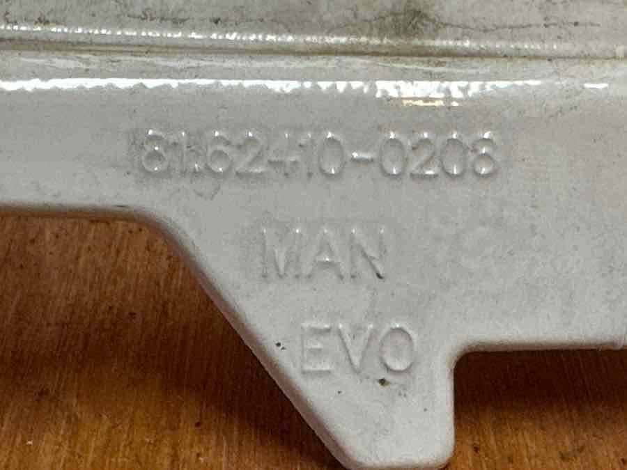 MAN COVER PILLAR LEFT 81.62410-0208 - Kabina i enterijer za Kamion: slika 3 MAN COVER PILLAR LEFT 81.62410-0208 - Kabina i enterijer za Kamion: slika 3