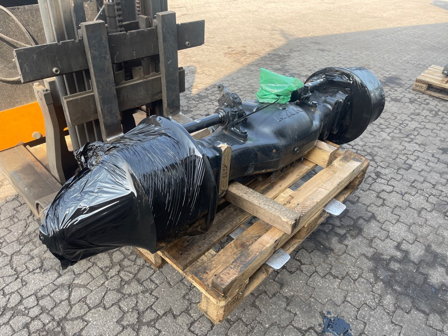 MAN FRONT AXLE HPD-1353 - Osovina i delovi za Kamion: slika 1 MAN FRONT AXLE HPD-1353 - Osovina i delovi za Kamion: slika 1