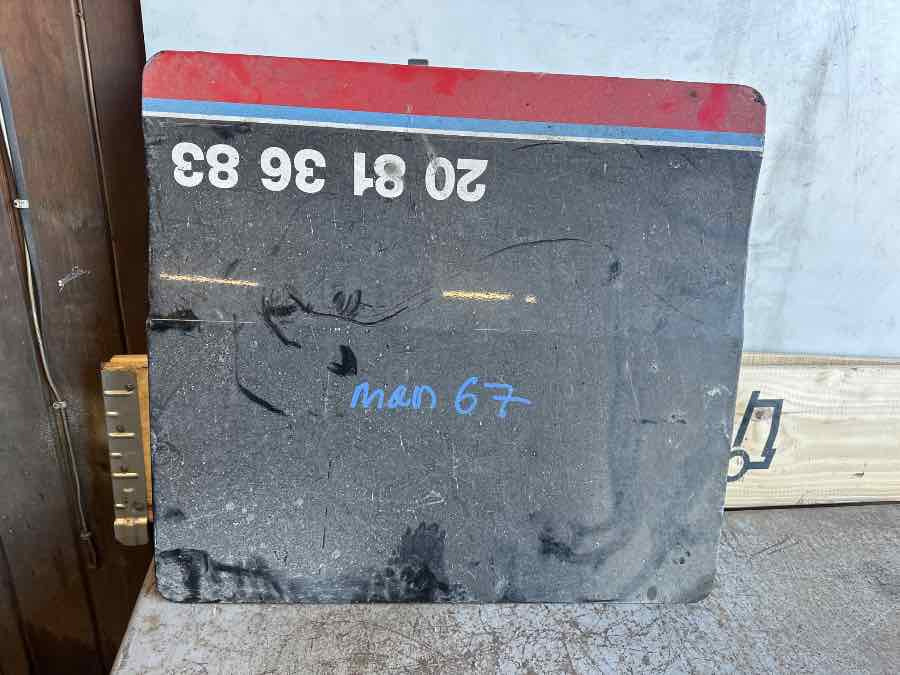 MAN SIDE DOOR 81.66912-5289 - Kabina i enterijer za Kamion: slika 1 MAN SIDE DOOR 81.66912-5289 - Kabina i enterijer za Kamion: slika 1