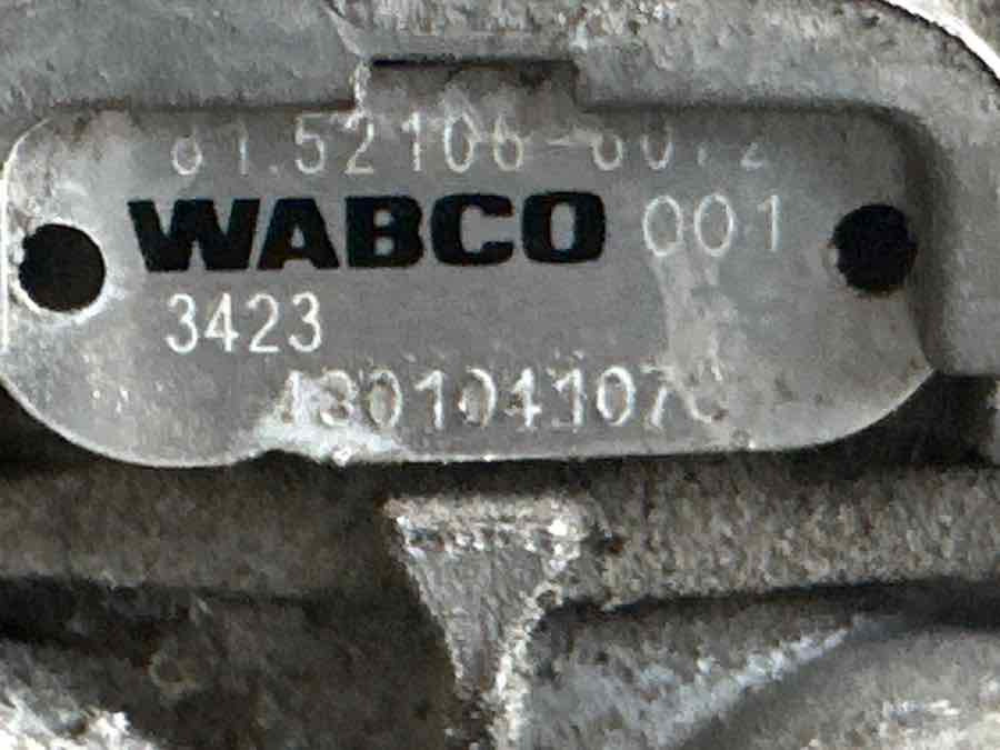 MAN VALVE EBS 81.52106-6072 - Kočioni ventil za Kamion: slika 3 MAN VALVE EBS 81.52106-6072 - Kočioni ventil za Kamion: slika 3