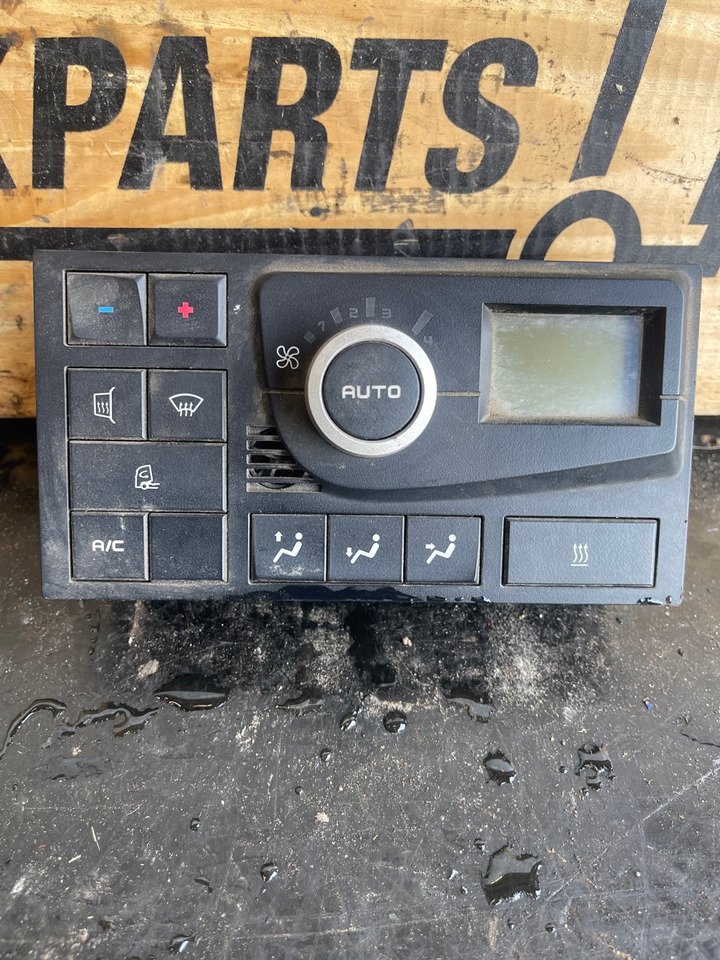 RENAULT INSTRUMENT 7422247445 - Kabina i enterijer za Kamion: slika 1 RENAULT INSTRUMENT 7422247445 - Kabina i enterijer za Kamion: slika 1