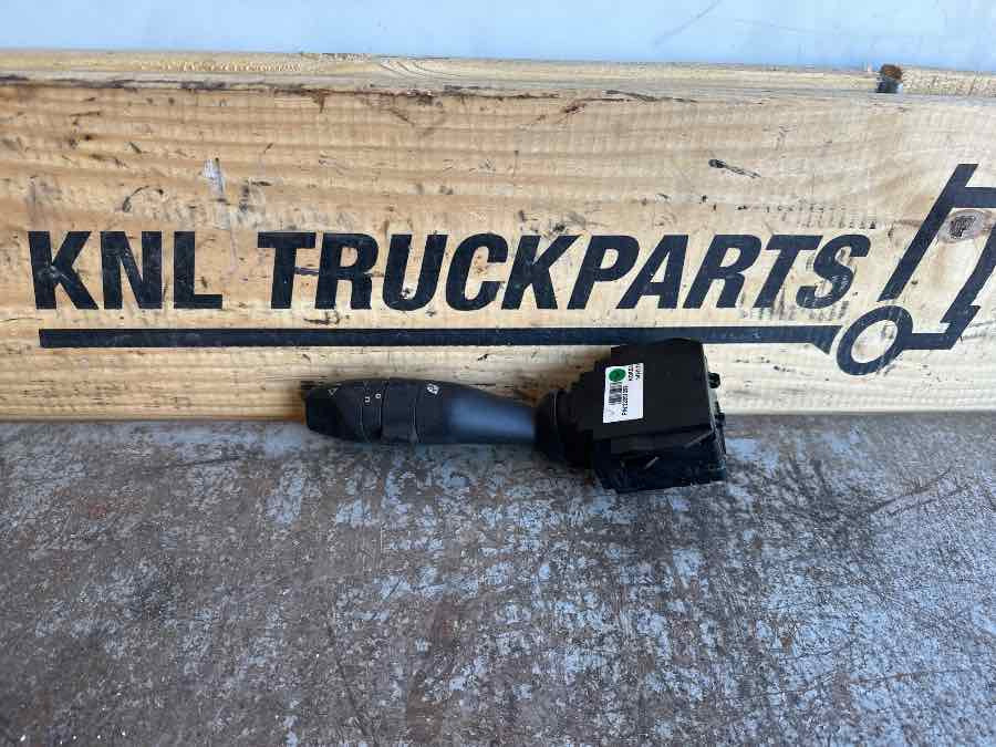 RENAULT LEVER SWITCH 7422007399 - Kabina i enterijer za Kamion: slika 1 RENAULT LEVER SWITCH 7422007399 - Kabina i enterijer za Kamion: slika 1