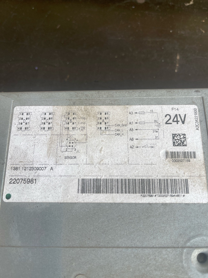 RENAULT TACHO 7422075981 - Kabina i enterijer za Kamion: slika 2 RENAULT TACHO 7422075981 - Kabina i enterijer za Kamion: slika 2