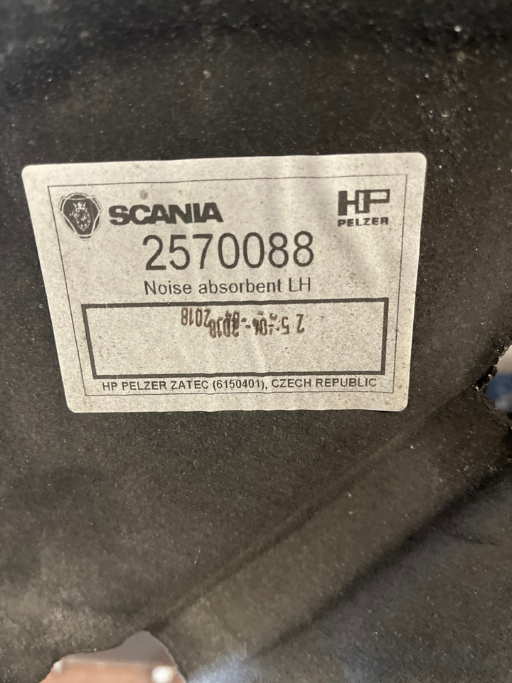 SCANIA CAB FLOOR 2570088 - Kabina i enterijer za Kamion: slika 3 SCANIA CAB FLOOR 2570088 - Kabina i enterijer za Kamion: slika 3