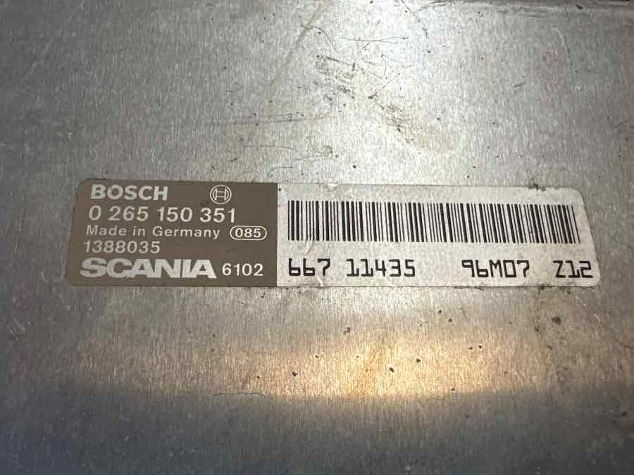SCANIA ECU ABS 1388035 - Električni sistem za Kamion: slika 3 SCANIA ECU ABS 1388035 - Električni sistem za Kamion: slika 3