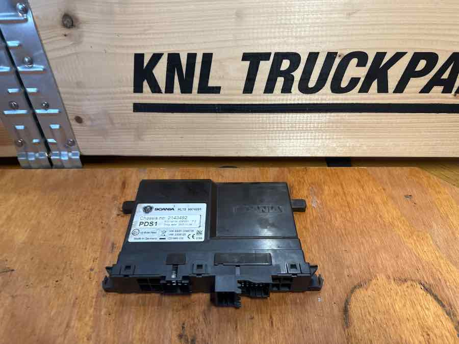 SCANIA ECU DCS 2595931 - Električni sistem za Kamion: slika 1 SCANIA ECU DCS 2595931 - Električni sistem za Kamion: slika 1
