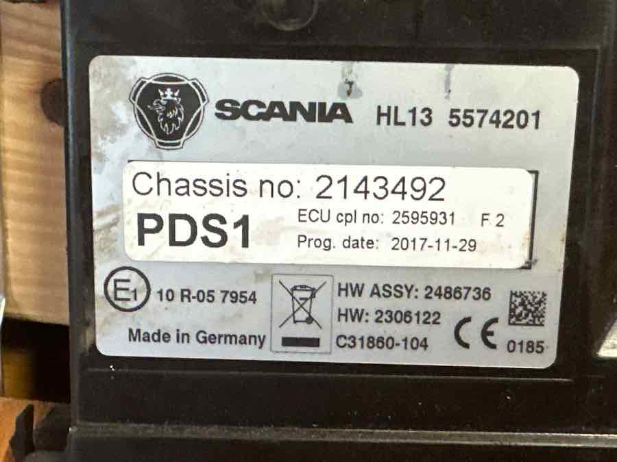 SCANIA ECU DCS 2595931 - Električni sistem za Kamion: slika 3 SCANIA ECU DCS 2595931 - Električni sistem za Kamion: slika 3