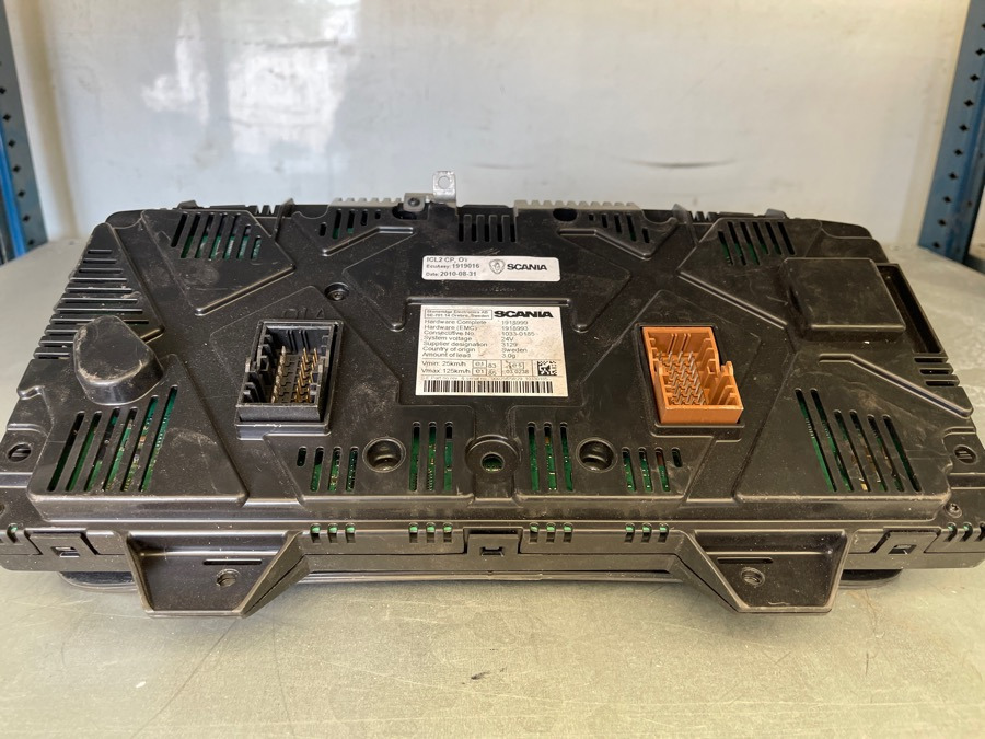 SCANIA NSTRUMENT ICL 2627466 - Komandna tabla za Kamion: slika 2 SCANIA NSTRUMENT ICL 2627466 - Komandna tabla za Kamion: slika 2