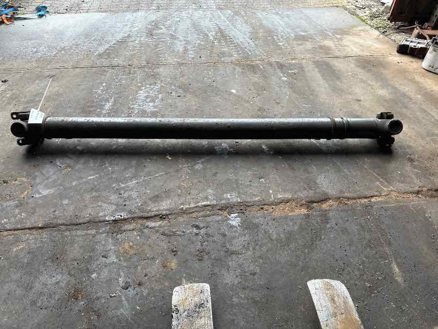 SCANIA PROPSHAFT P500 1758620 - Kardansko vratilo za Kamion: slika 1 SCANIA PROPSHAFT P500 1758620 - Kardansko vratilo za Kamion: slika 1