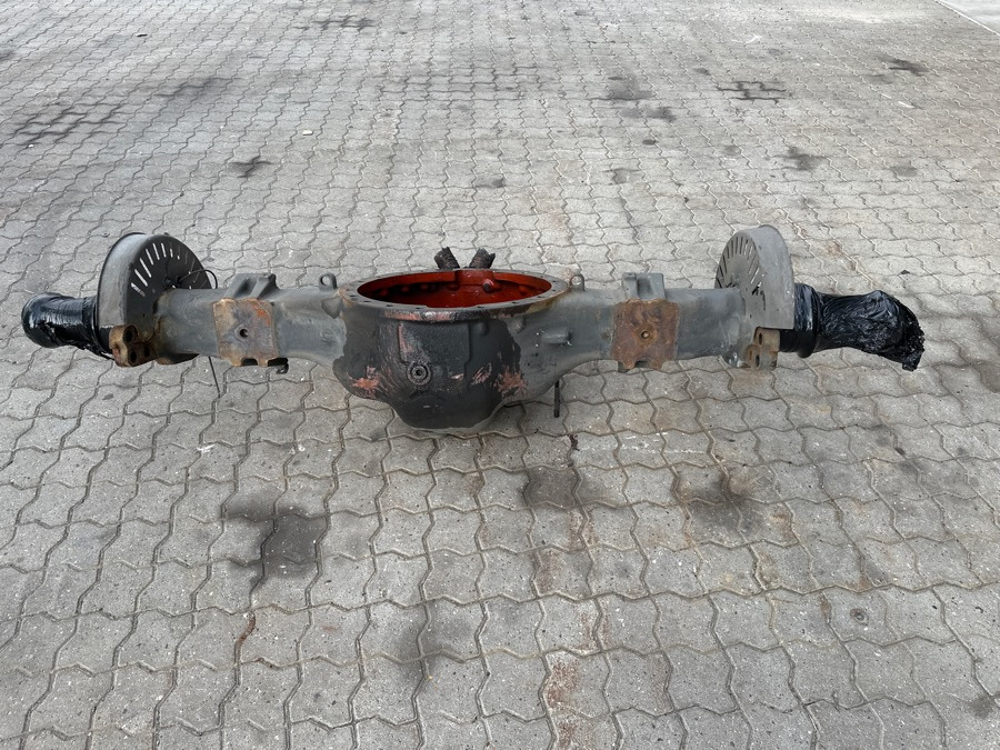 VOLVO REAR AXLE CASE 22324047 - Osovina i delovi za Kamion: slika 2 VOLVO REAR AXLE CASE 22324047 - Osovina i delovi za Kamion: slika 2