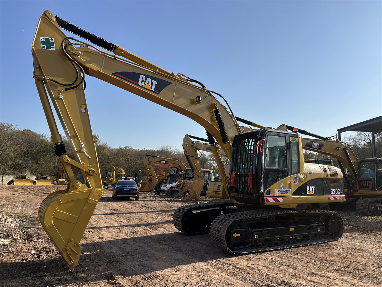 CAT 320CL - Bager guseničar: slika 3 CAT 320CL - Bager guseničar: slika 3