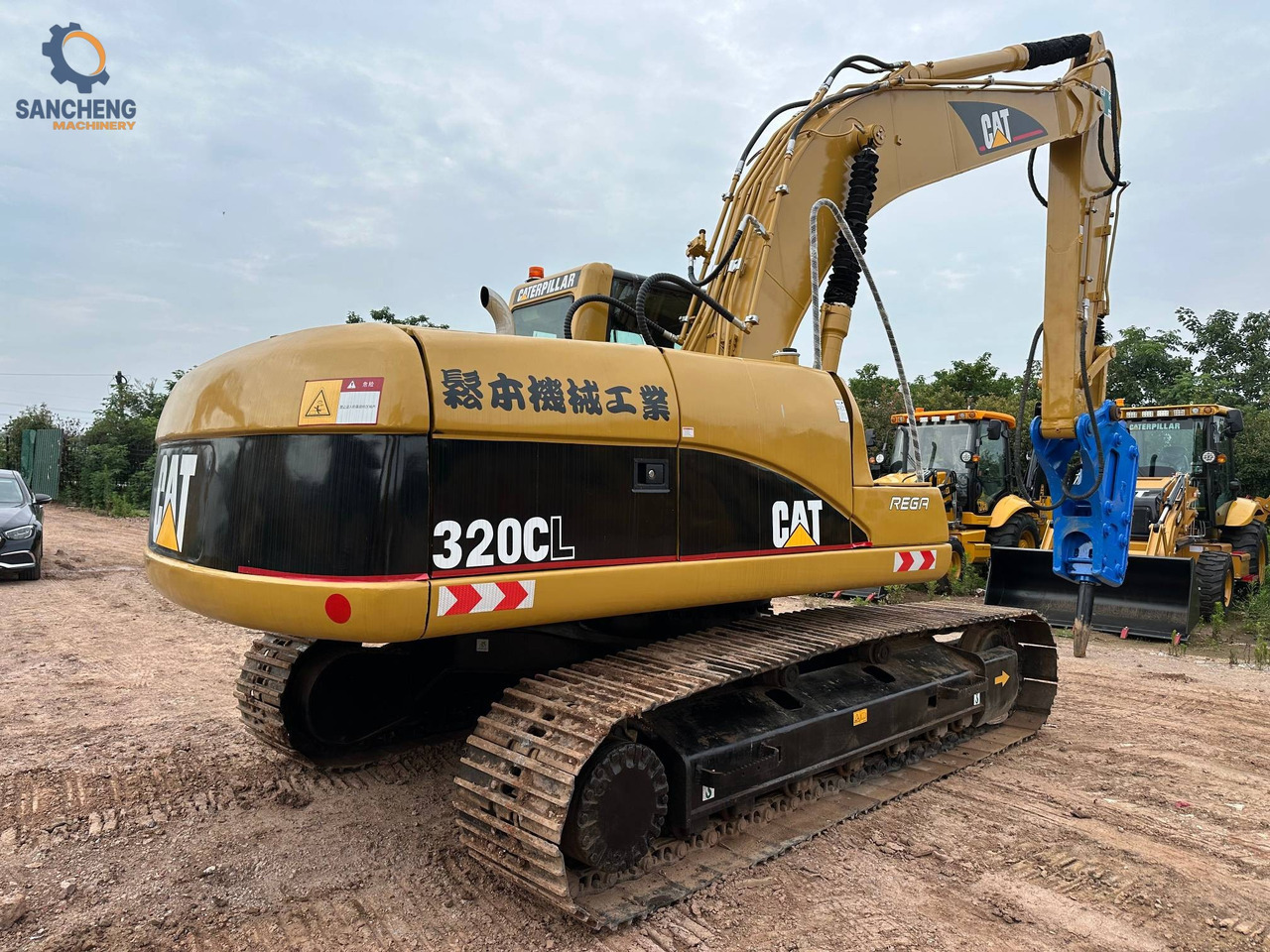 CAT 320CL with hammer - Bager guseničar: slika 2 CAT 320CL with hammer - Bager guseničar: slika 2