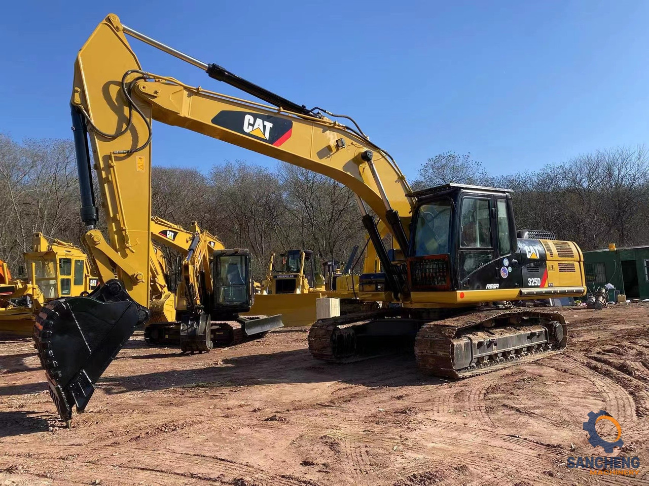 CAT 325D - Bager: slika 2 CAT 325D - Bager: slika 2