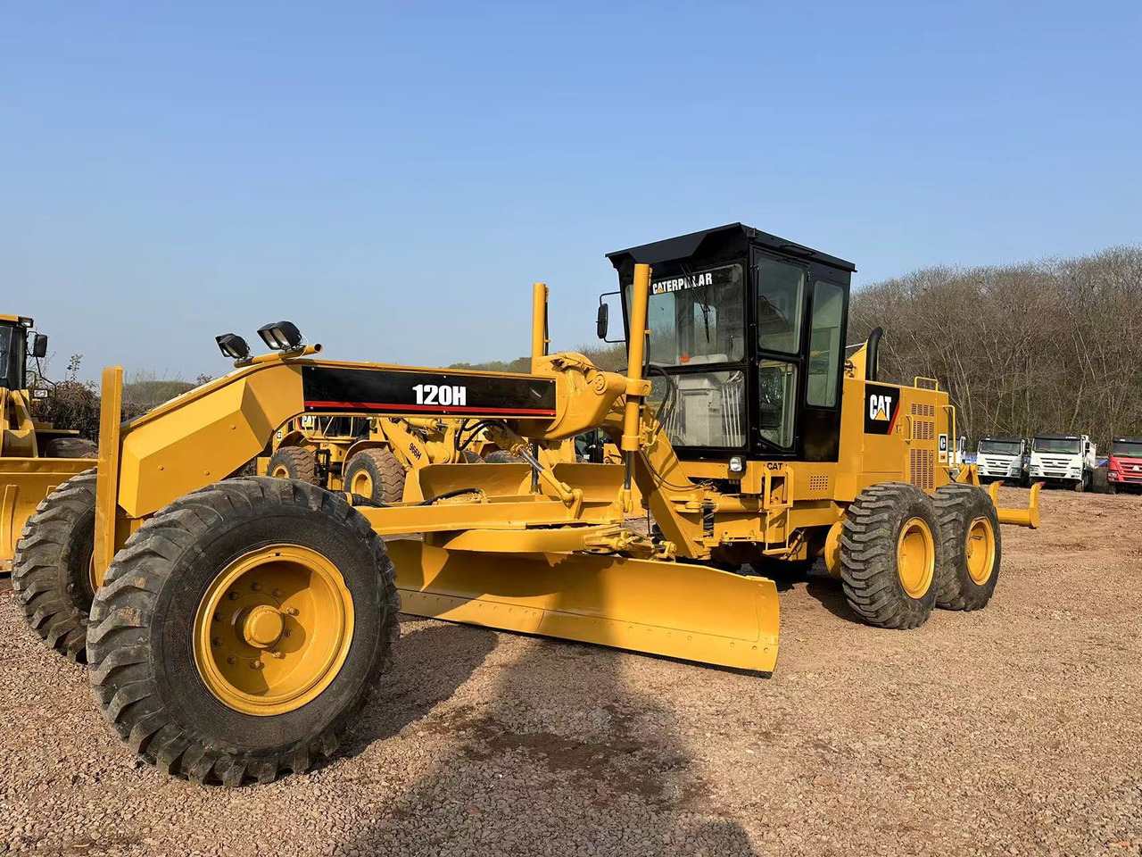 CATERPILLAR 120H motor grader - Grejder: slika 2 CATERPILLAR 120H motor grader - Grejder: slika 2