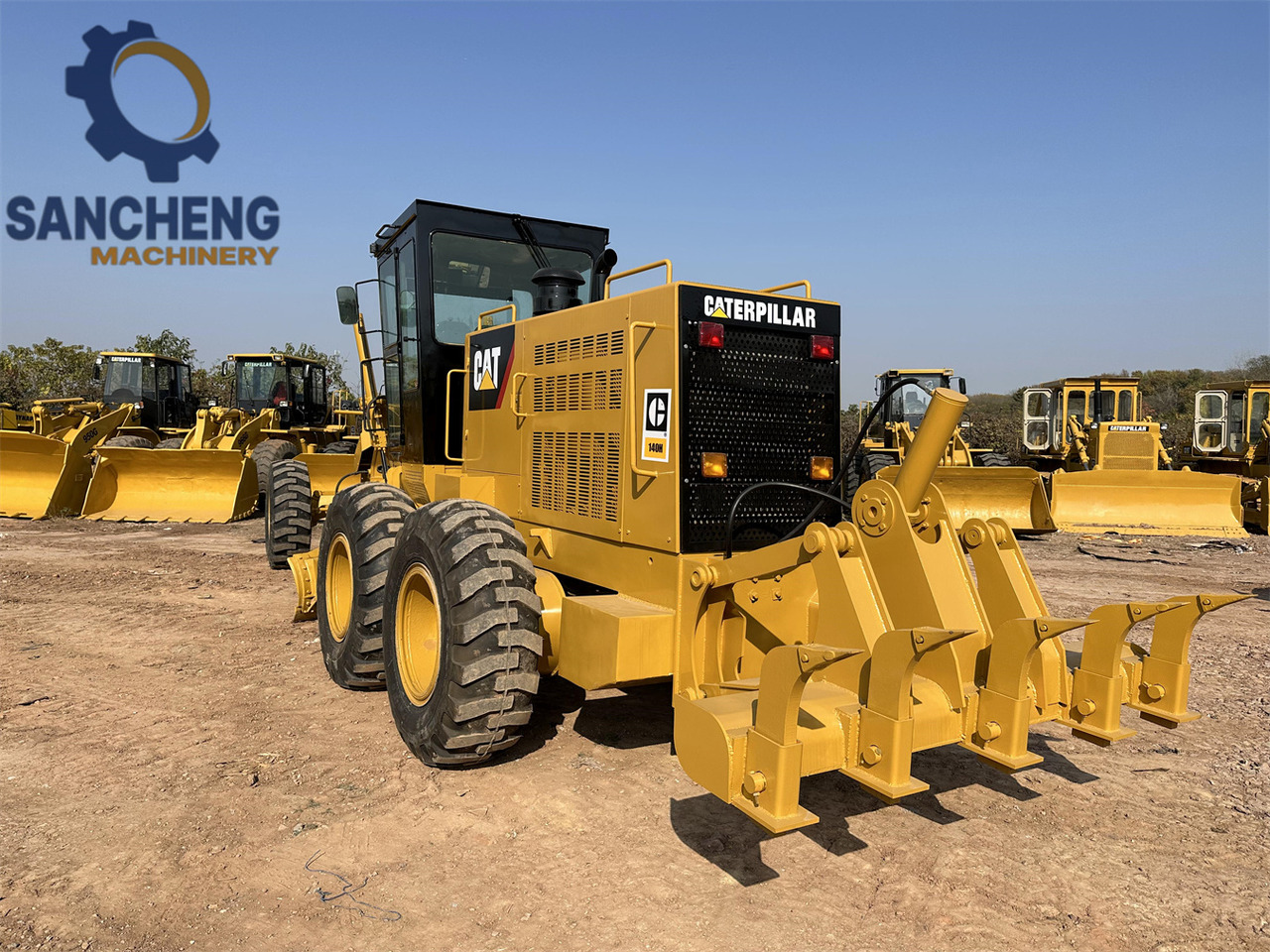 Grejder CATERPILLAR 140H: slika 6